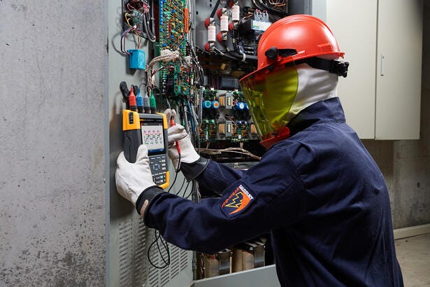 ScopeMeter Color 100 MHZ 4-kanals, 2,5GS/s, m/software CATIV 600V/CATIII 1000V