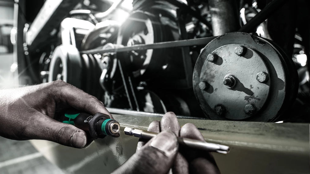 Bit serie 4 torx 1/4; TX8x70mm; m/boring