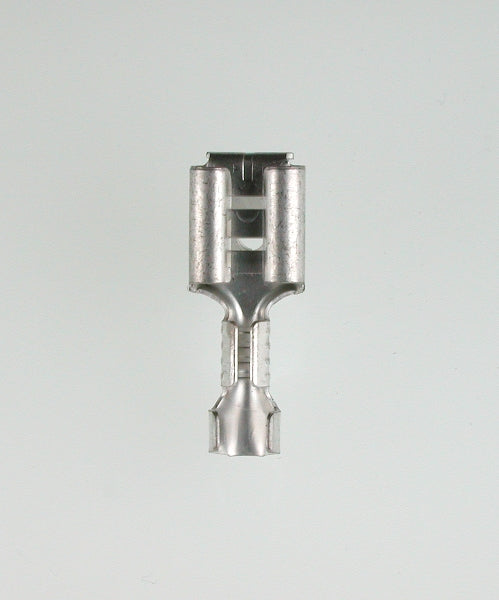 Flatkontaktfordeler 1 hann/1 hunn 6,3x0,8mm; 1,5-2,5 mm fortinnet