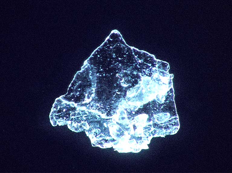 Kontrastforbedrende base vippespejlsbase