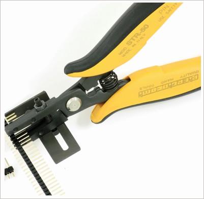 Værktøj til lige og vinklet Pin Strip
