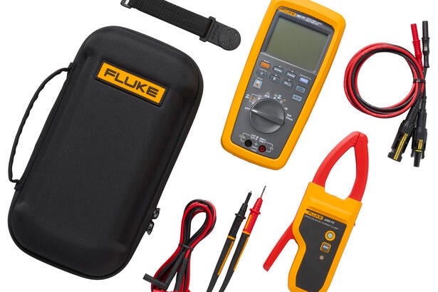 FLUKE-283FC/PV/EUR,CAT III 1500V SOLAR KIT