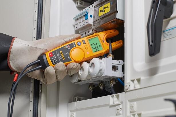 Elektrisk tester 600V/200A  600V CATIII - 600V CATIV