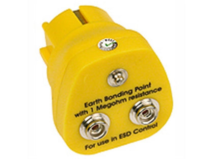 Mains plug with 2 x 10mm push button, 1 x 4 mm ESD
