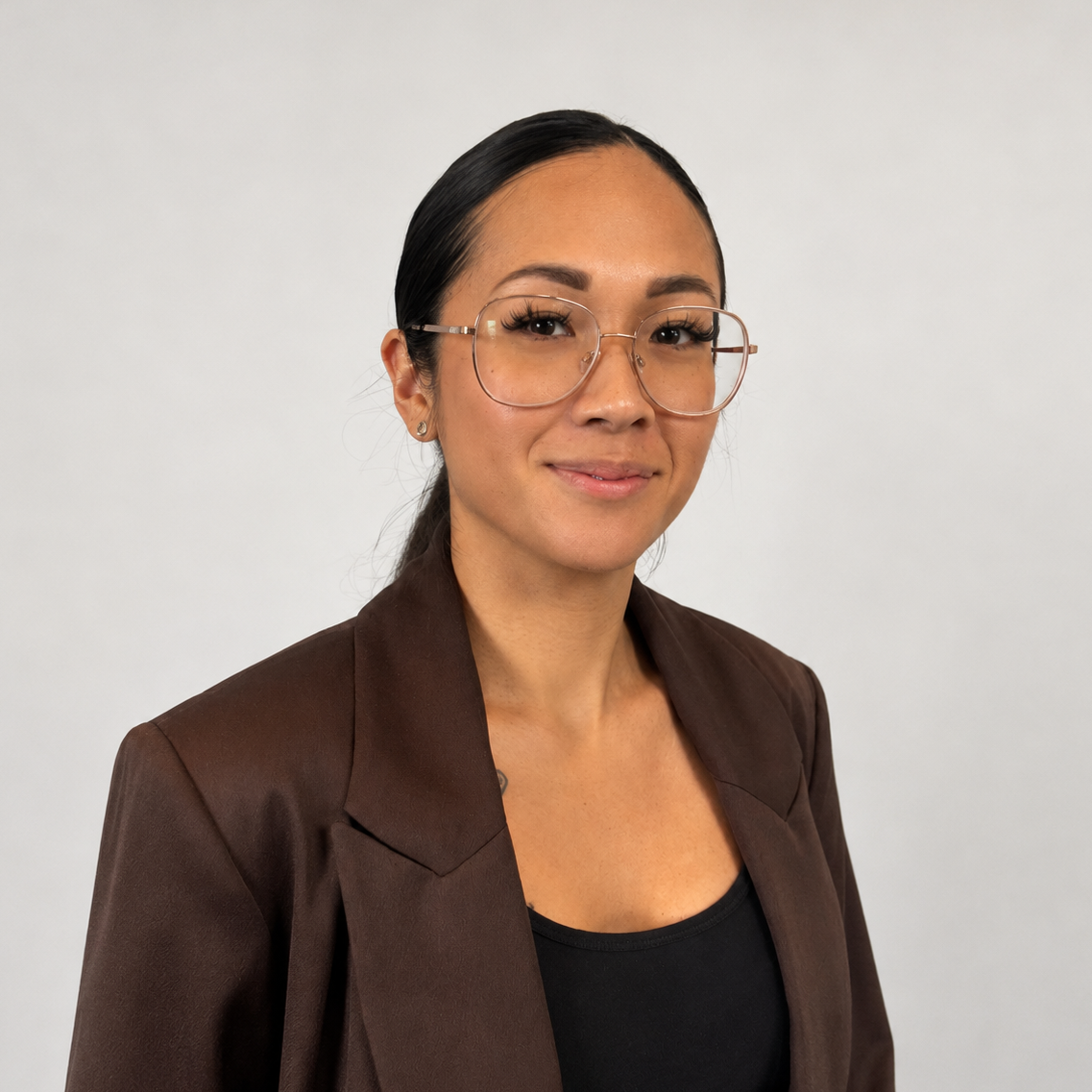 Diem Junior Product Manager, Electronics Assembly and ESD HIN 