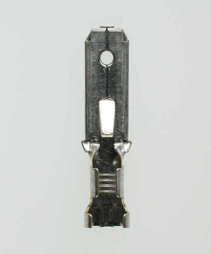 Flatkjeft er han uisolert. m/ låsepinne 6,3x0,8mm - 4-6mm fortinnet