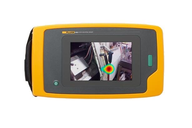 Fluke ii910 Sonic Industrial Imager skærm viser visualisering af en lækage på industrielt udstyr.